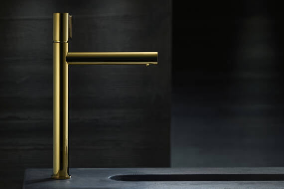 Uno 260 Høyt Servantbatteri i Polert Gull fra AXOR.