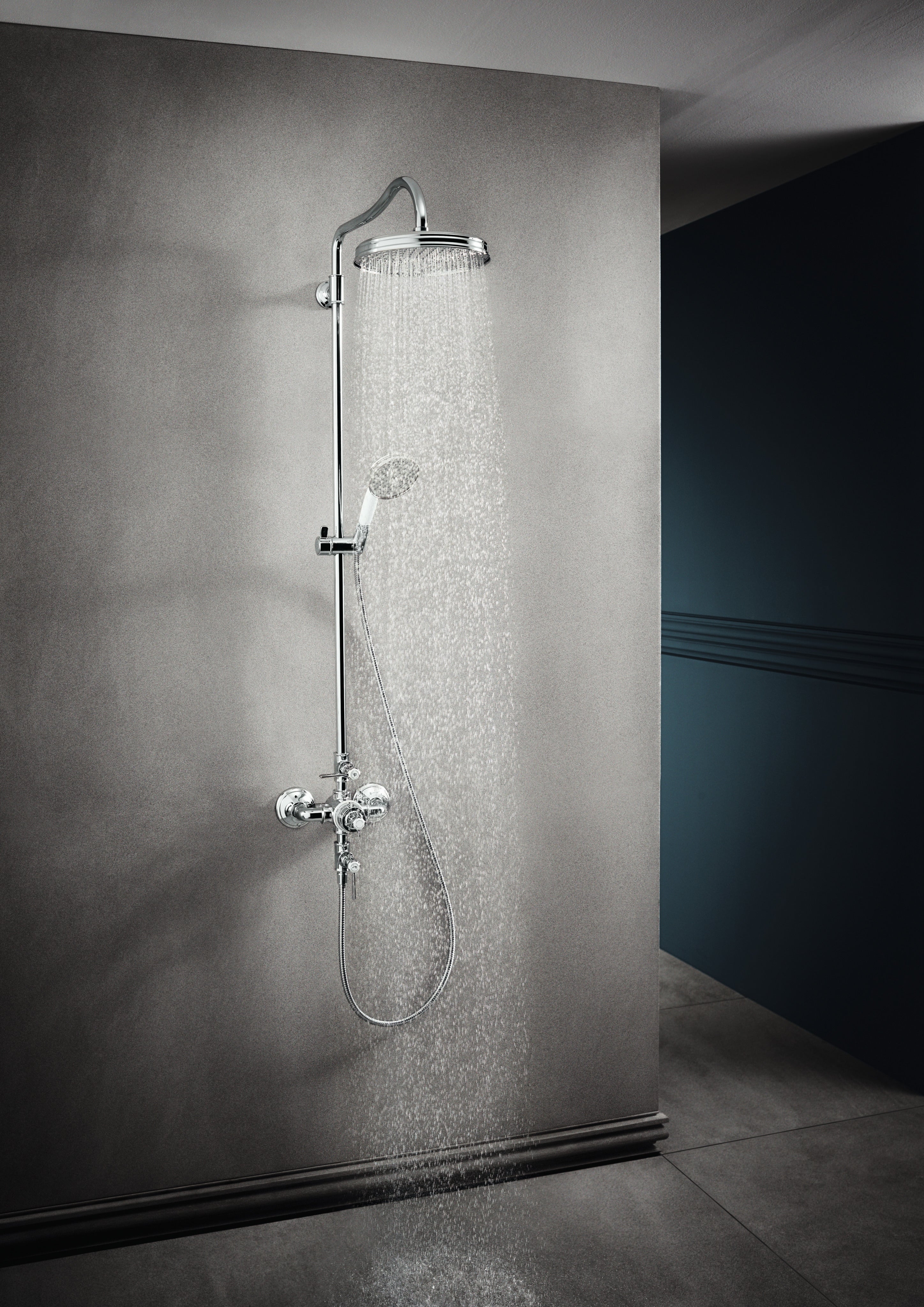 AXOR Montreux Shower Column with Thermostat and Overhead Shower 240 1jet from Brandt in Chrome finish