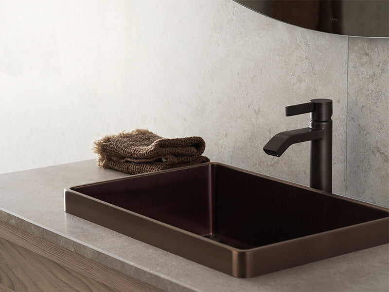 ARM071 Servantbatteri og HT4328 Nedsenket Servant i Bronze fra Tapwell.